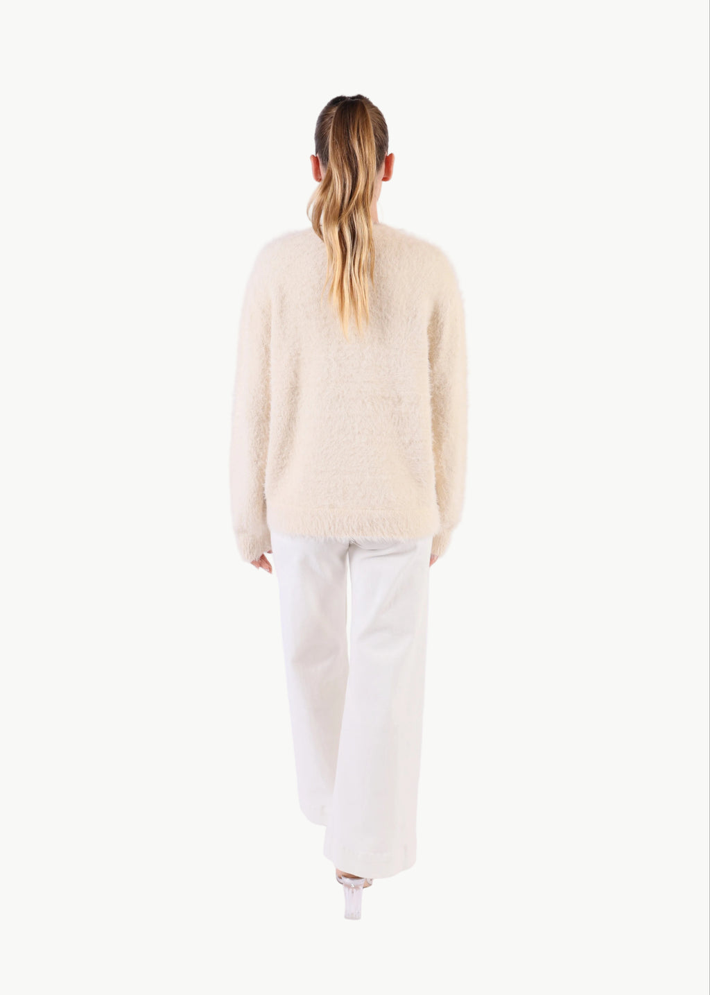 ALARA FLUFFY CARDIGAN La Libéré