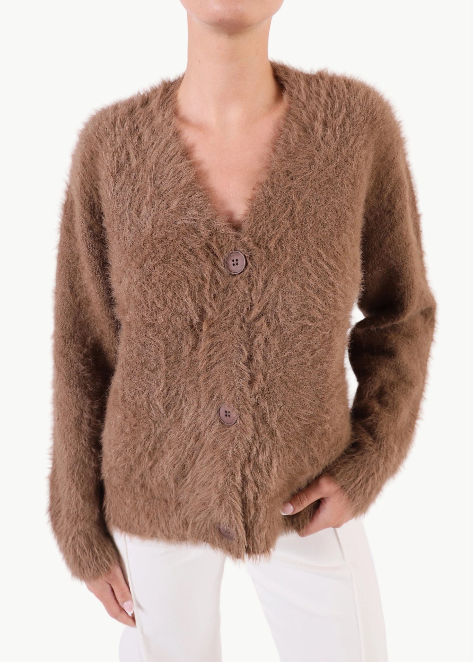 ALARA FLUFFY CARDIGAN La Libéré