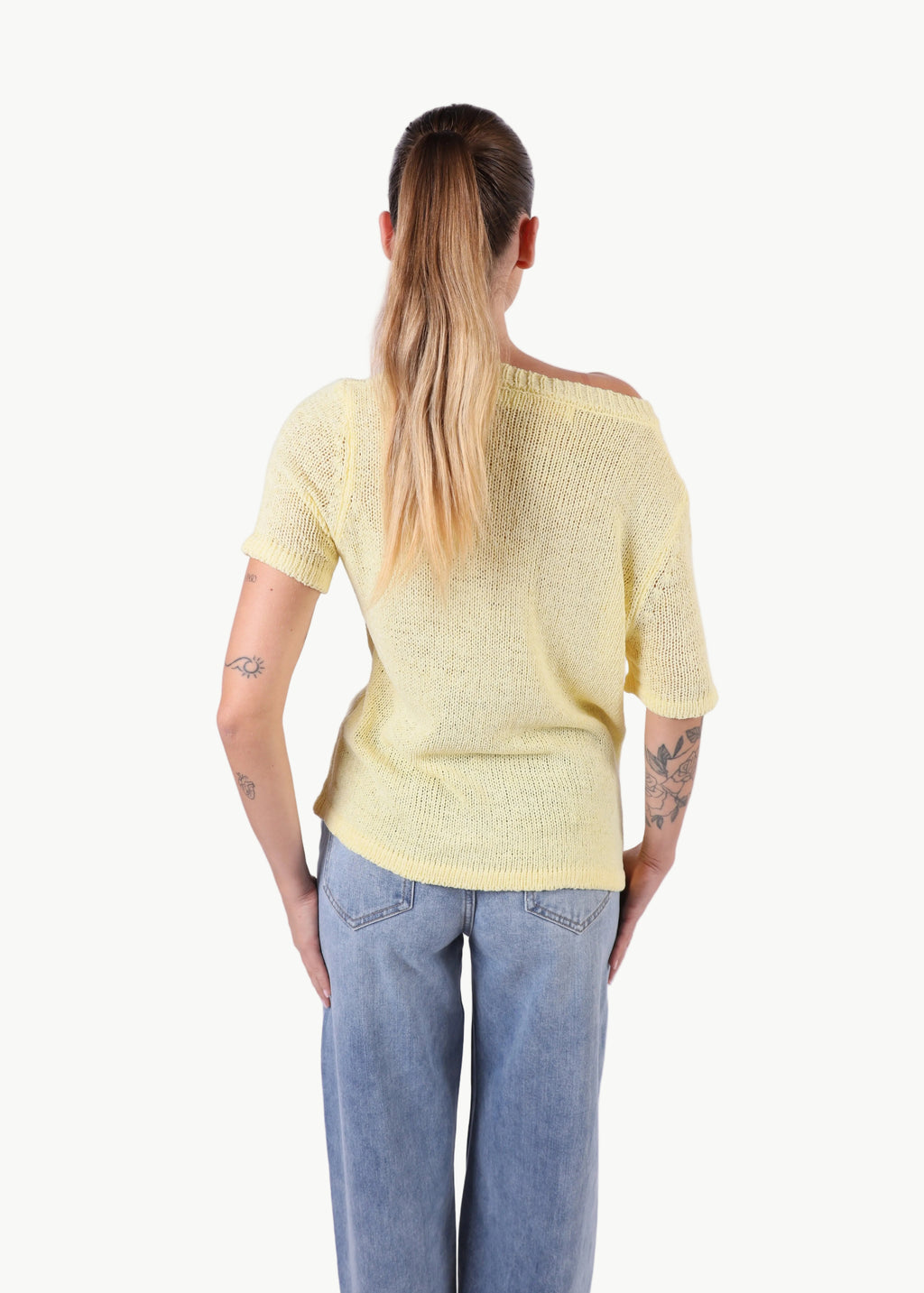 ASYMMETRICAL SHORT SLEEVE JUMPER La Libéré