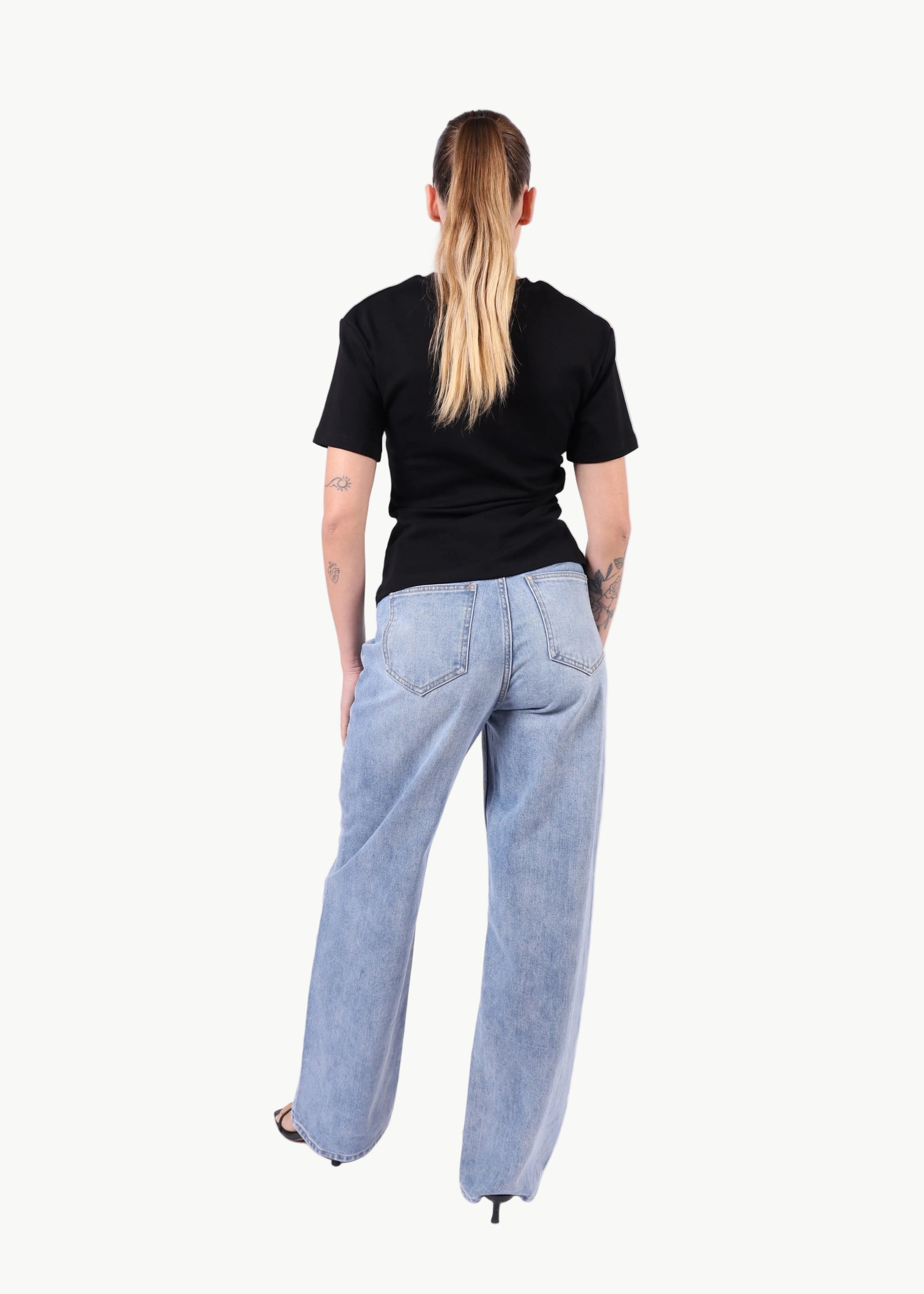 AUBREY STRAIGHT LEG JEAN La Libéré
