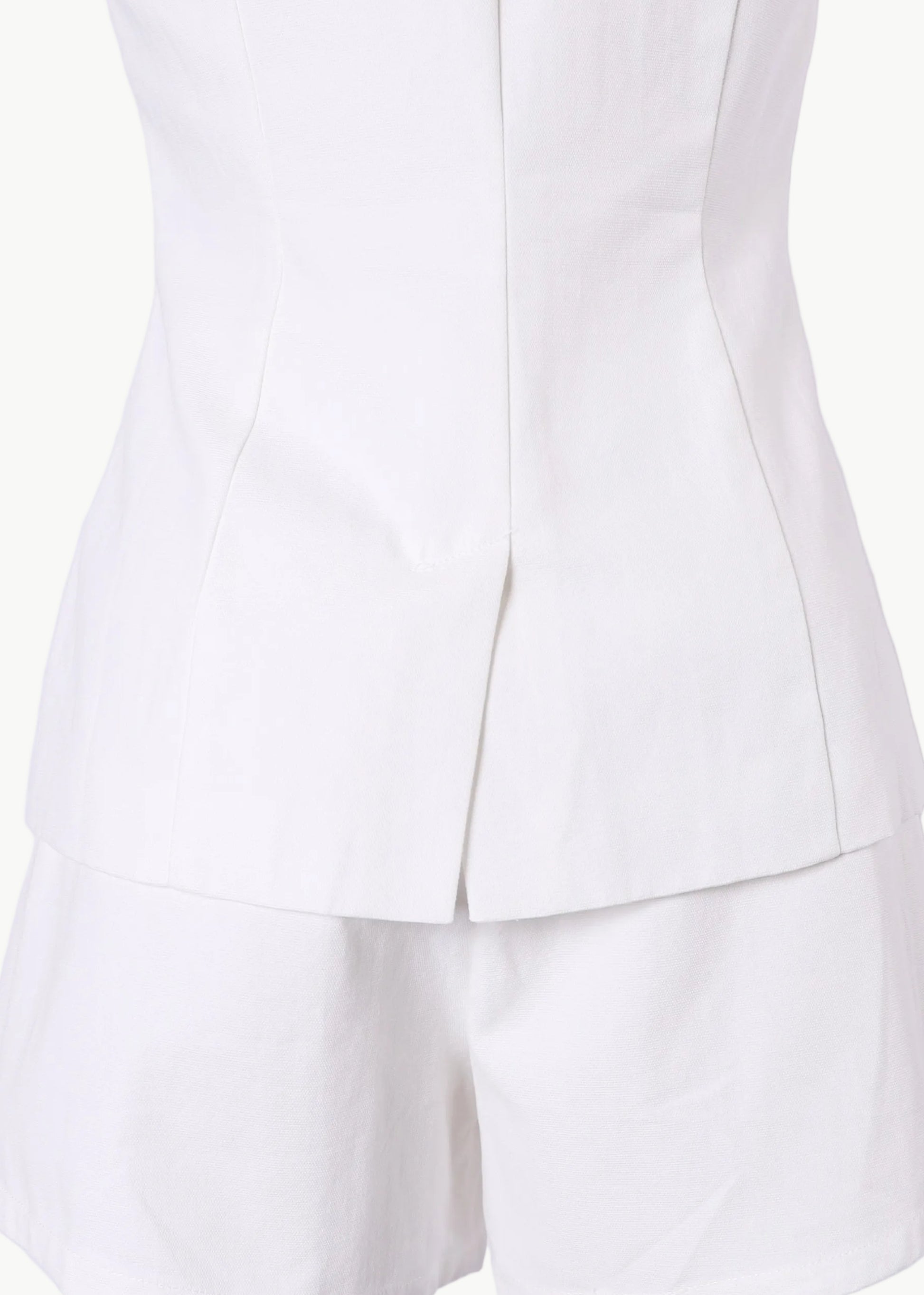 ELARA HIGH-WAIST SHORTS