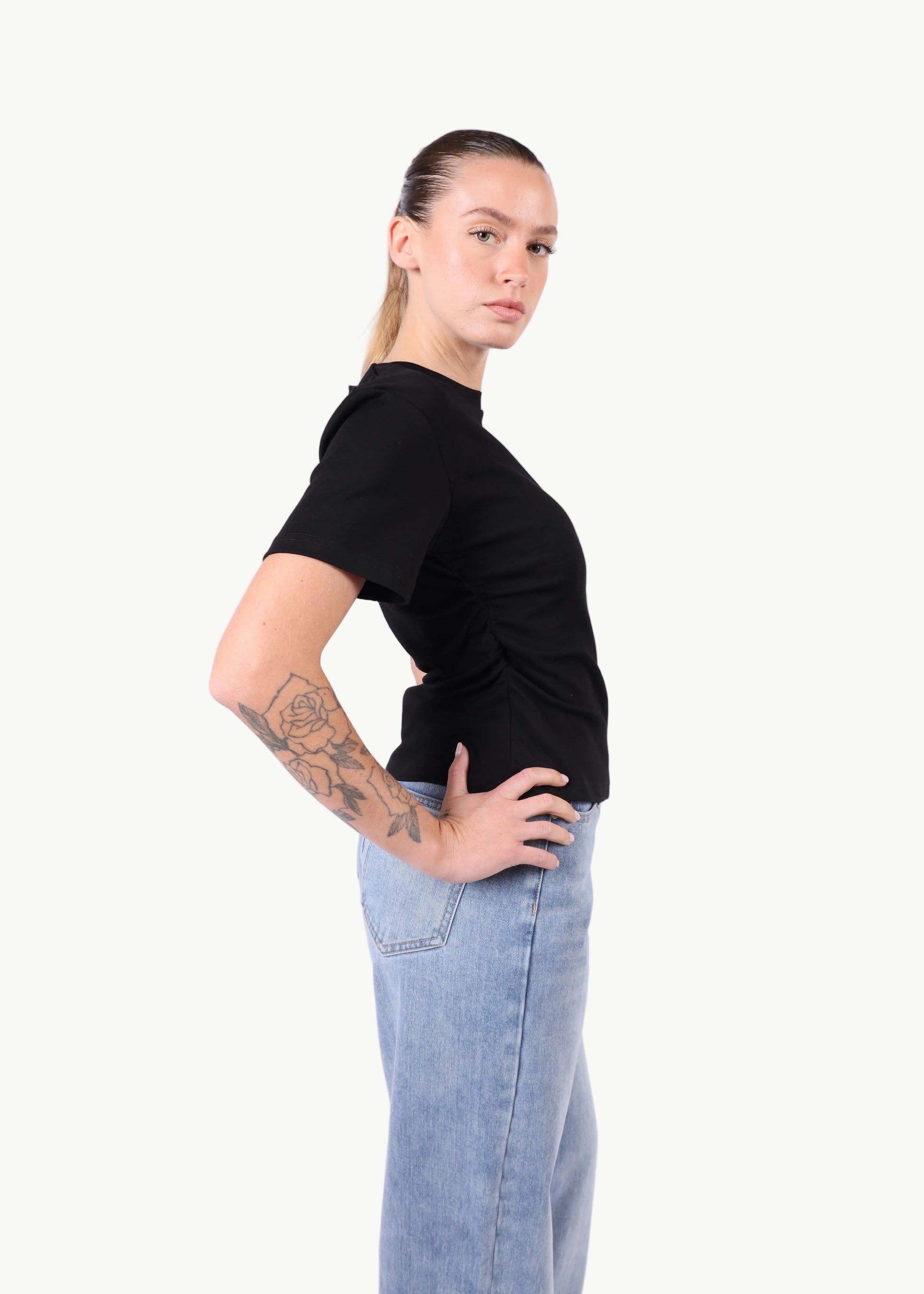 KAIA RUCHED COTTON TEE La Libéré