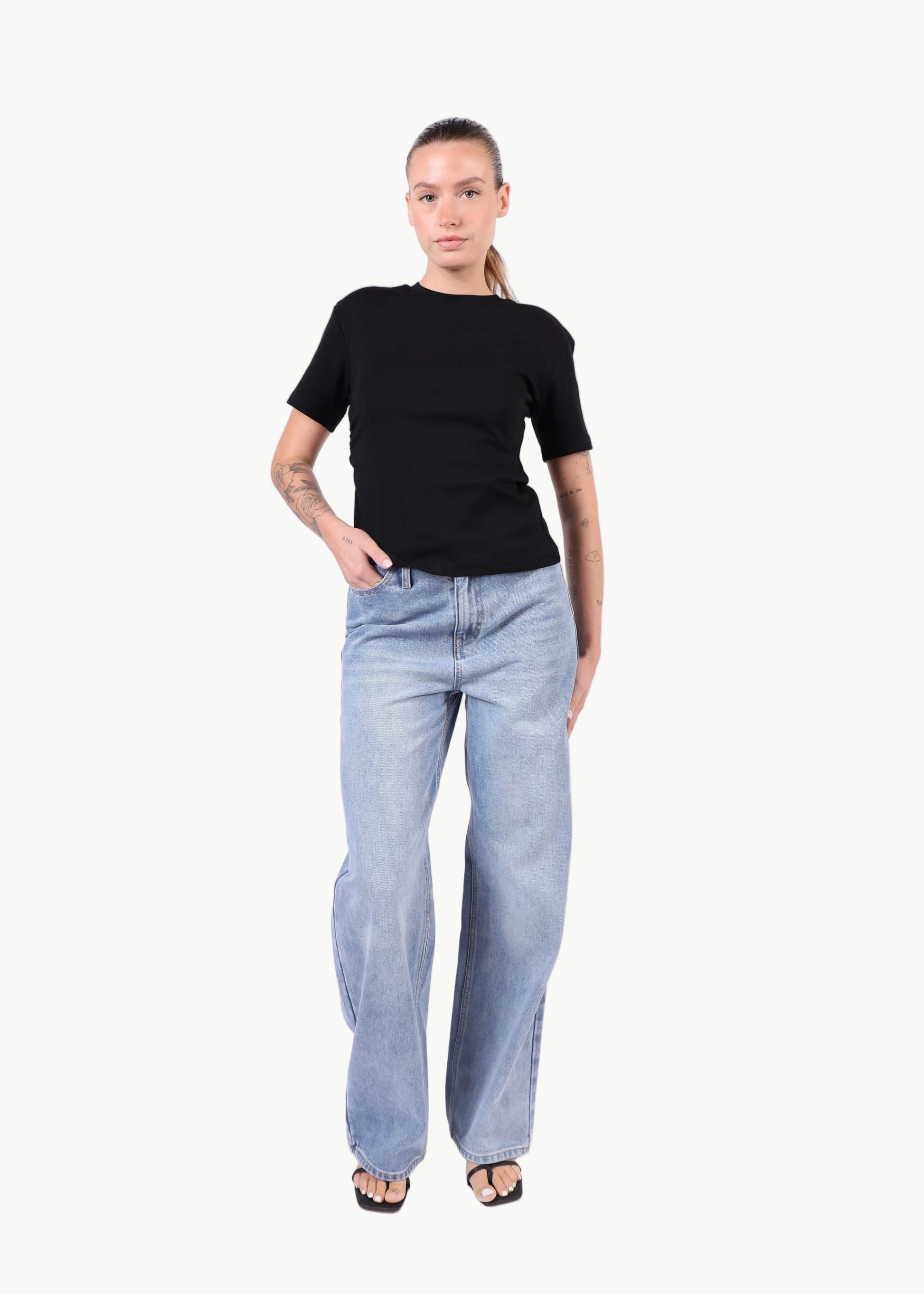 KAIA RUCHED COTTON TEE La Libéré