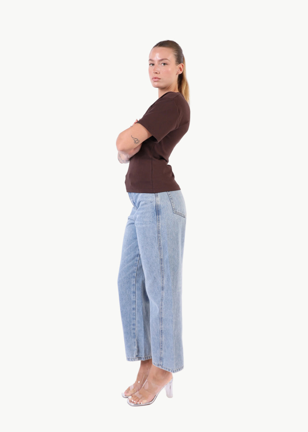 KAIA RUCHED COTTON TEE La Libéré