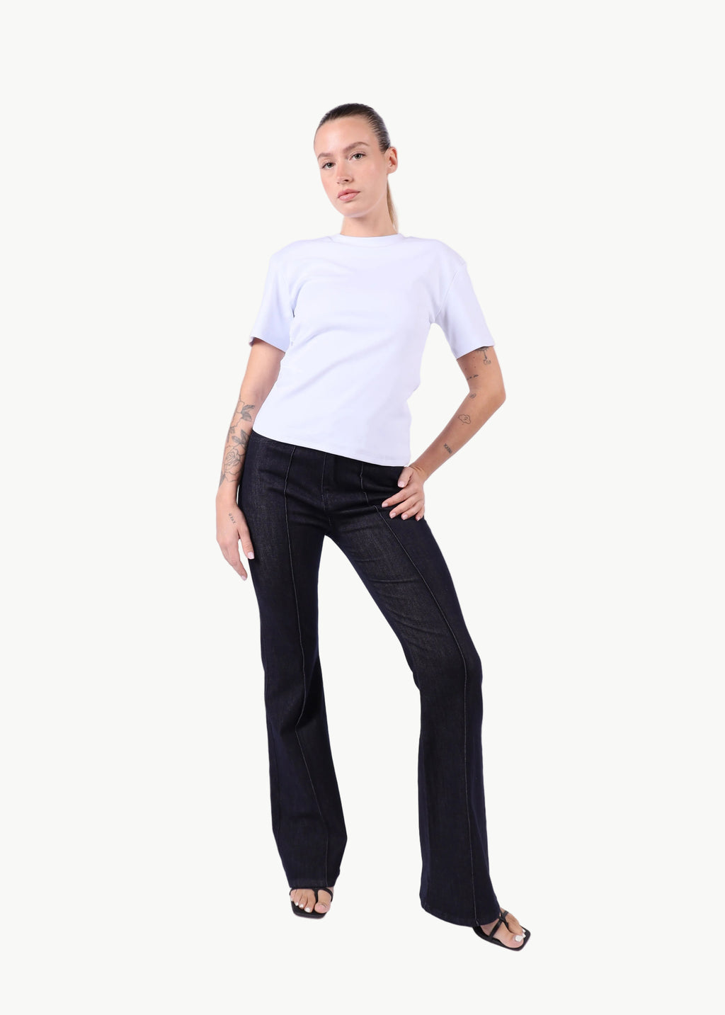 ASYMMETRICAL TOP La Libéré