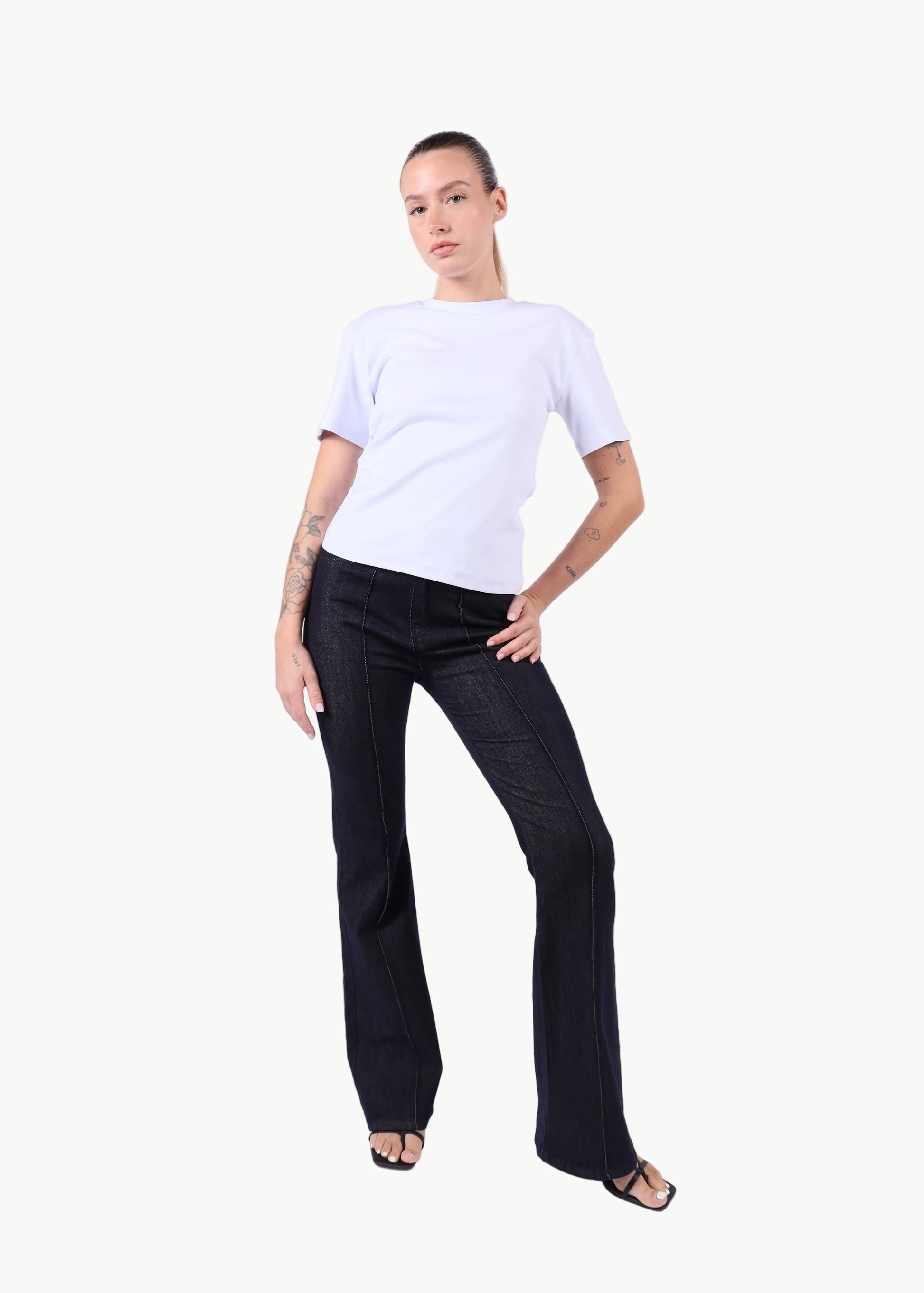 ASYMMETRICAL TOP La Libéré